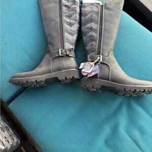 Bionica bring you with the tag waterproof